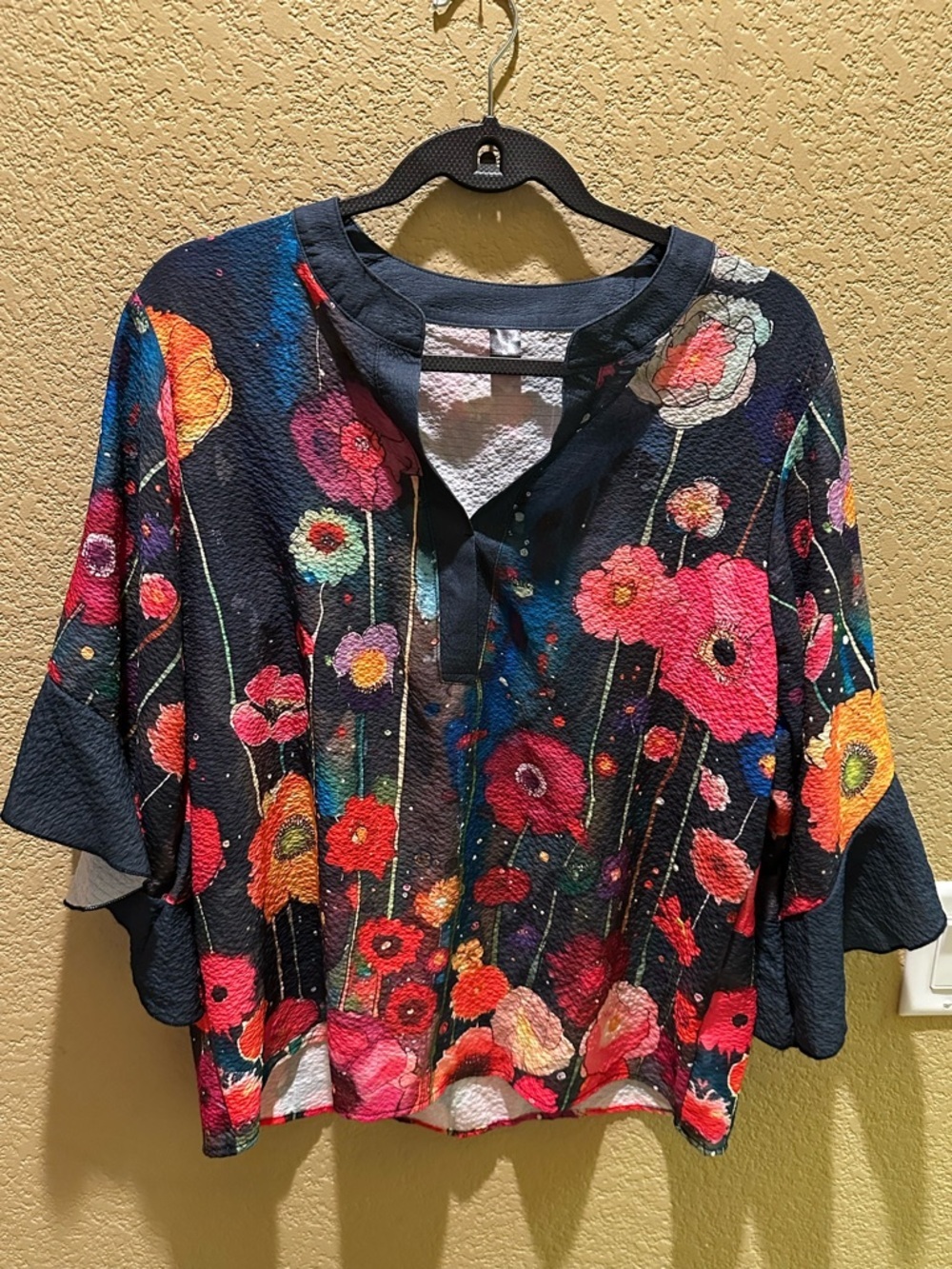 Floral Split-Neck Flutter Sleeve Top - Turquoise with Pink & Red Blooms - Picture 5 of 5